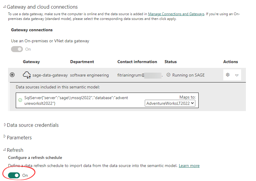 Figure 7.5. Configuring a data refresh schedule